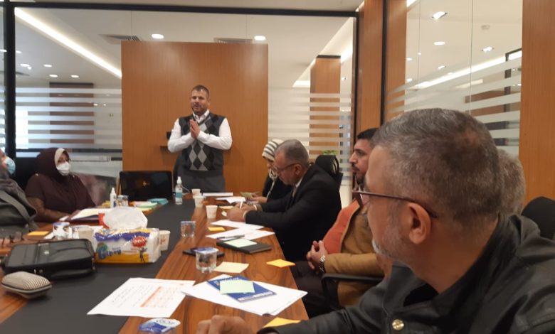 D5F1A775 4C25 4B47 949C F419BDF3F2E8