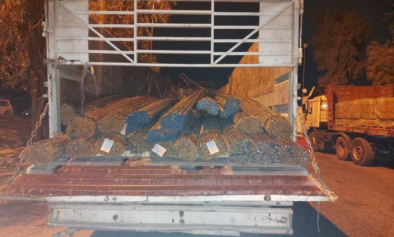 منفذ المنذرية الحدودي .. ضبط معاملتين مزورتين لعجلتين تحملان مادة الحديد 1 E5ACFAF9 8238 40D8 838F 7FC67CD03E64