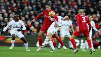 163 195303 liverpool brentford premierleague standing 700x400