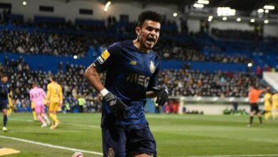 4129683 9UY79T highres