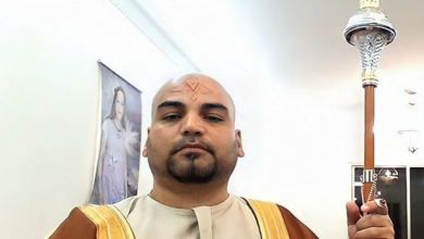 692EA8EF 6C2A 4990 AC66 35DED890F21D