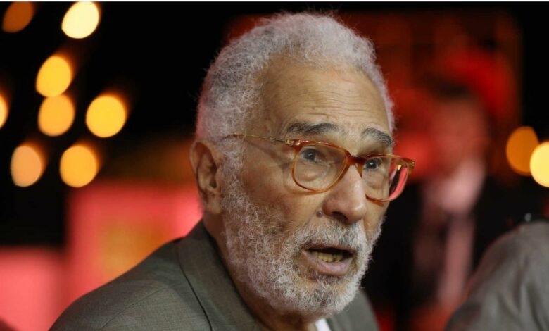 B11A017D 4318 4101 AAC3 AE9F33D5AC2A