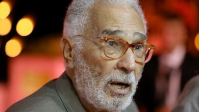 E87B2FB1 4382 467B 9191 F34E0EA065B1