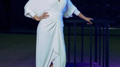 F5527014 B501 4E2C B452 1A1E928E8EA0