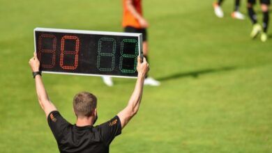 كم عدد التبديلات في مباراة كرة القدم