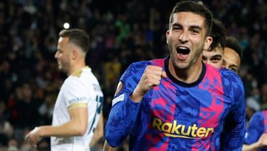 فيران توريس يثير الجدل في قمة برشلونة ضد نابولي 6 124 104545 ferran torres barcelona napoli 2