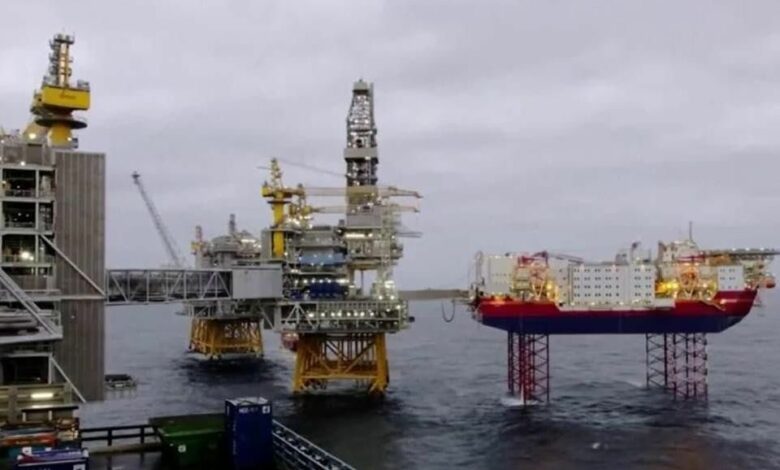 35E17397 2074 46DF 85FD 873255C146F5