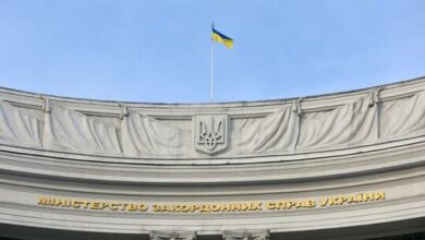 حكومة أوكرانيا توصي رعاياها بمغادرة روسيا 2 6215f58a4c59b73e1f73a264