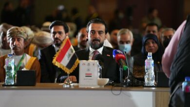 952B851A 81F1 4E5A 9804 4CC421F0E8D4