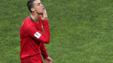 حقيقة انحياز تويتر لرونالدو ضد ميسي في صراع "المعزة" 5 98 123557 twitter messi ronaldo goat 5