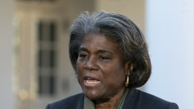 D104AA5E 59EE 46FF B902 E8BA7BE36137