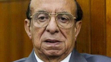 E7F34442 4EC2 4BDF 8BDE 497F049E82C1