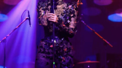 F518C329 AC78 4B6E 9476 FCDE8735A9CC