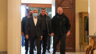 FE8FC3F2 B61F 4937 997F 5B61C92702C7