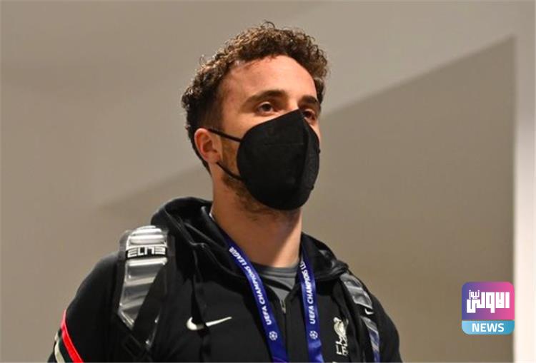 ظهور جوتا على "عكازين" يثير مخاوف جماهير ليفربول 3 large 16