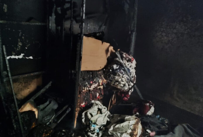 07FE90FB B9F3 4F93 8252 CD2409463915