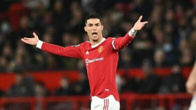 163 150947 manchester united 16players departure 700x400