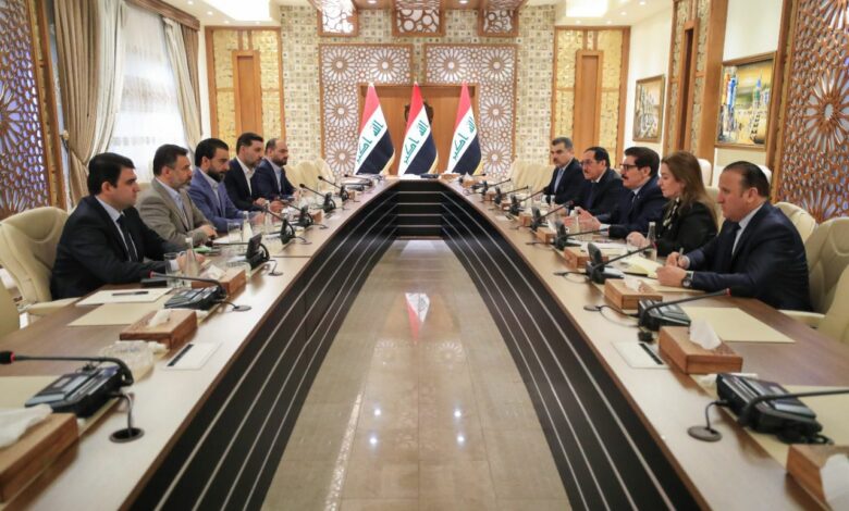 الكتلة الصدرية تعقد اجتماعاً مع تحالف السيادة والديمقراطي الكردستاني في بغداد (صور) 9 19525B66 6D16 463E 8794 0ECB463BE64E