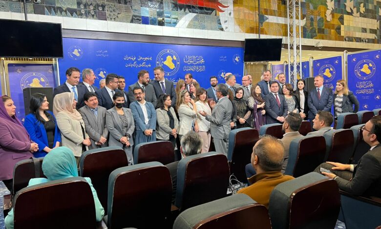 502BB639 6377 4155 B30F 6D721142243A