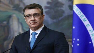 B61D28E9 E2D1 4A3A 9E66 A66D2BBA302C