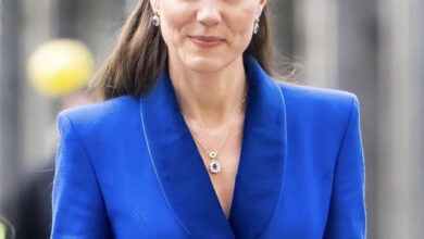 F2BE9F5A 2E7F 4C15 842F 17C77C58E7DC