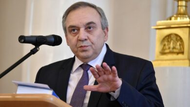 F507E7F2 6BD4 4D08 AAE1 D3788E1D122C