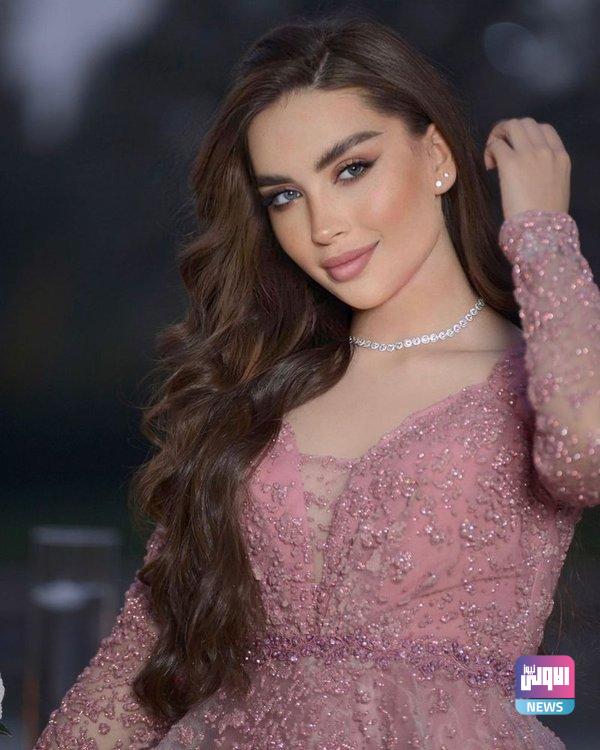 إعلامية عراقية تثير الجدل بصورة لها مع عائلتها على انستغرام !! 5 278355830 1032751170676491 9171887121594023807 n