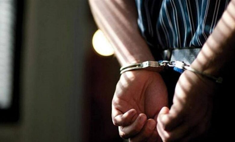 F2F10EEE EF2D 4DD9 9F7E 6A578221943C