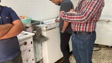 حملة رقابية في أسواق بيع اللحوم الحمراء في ذي قار تحسباً من تفشي الإصابة بـ الحمى النزفية 3 IMG 20220425 170021 146