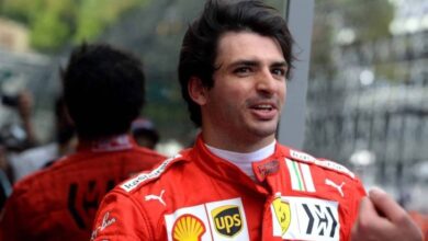 فيراري يمدد عقد سائقه كارلوس ساينز 3 download 3 10