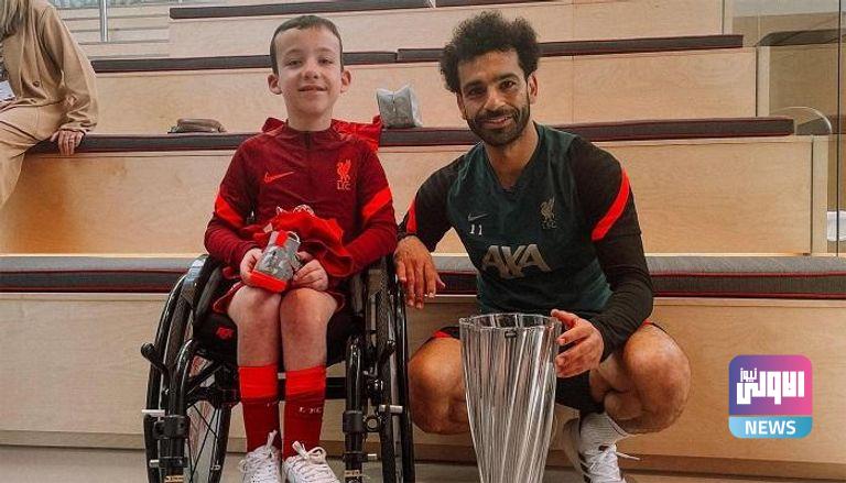 محمد صلاح الأفضل بجائزة إنسانية (فيديو) 1 124 153938 mohamed salah ldsa