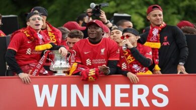 163 194533 liverpool celebrations 2trophies england 700x400