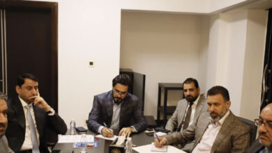 4B79B951 B438 496A 826C 6EF7A12CB174