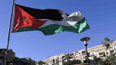 6F827EB3 B815 4A09 BAB0 853B242791B2