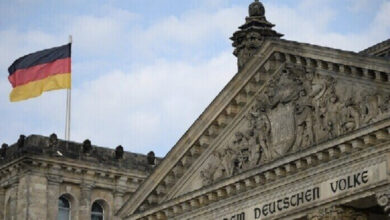 81D26E06 81D8 4300 9B16 DFFDCABA90B7