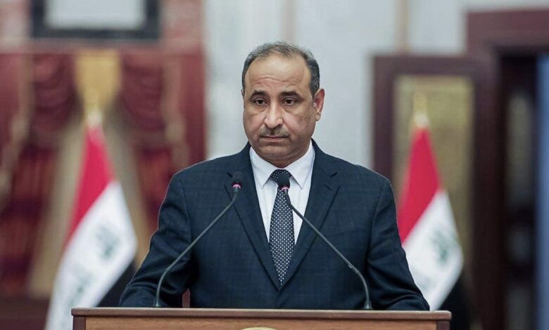 8F4EFCEE 5E7B 4526 981D 56B88B7A8388