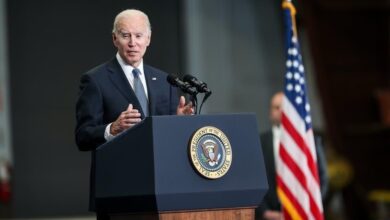 B955CA1A 2505 48A9 A64F 664622775B0E