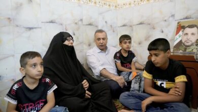 الكاظمي يتفقد عدداً من عوائل شهداء قواتنا الأمنية البطلة (صور) 17 FB0D6F18 1519 4B9C AF3A 9998FE8AA078