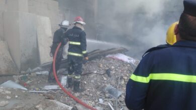 إخماد حريق داخل كلية العلوم الأساسية في بغداد 4 upload 1652280554 2063558983