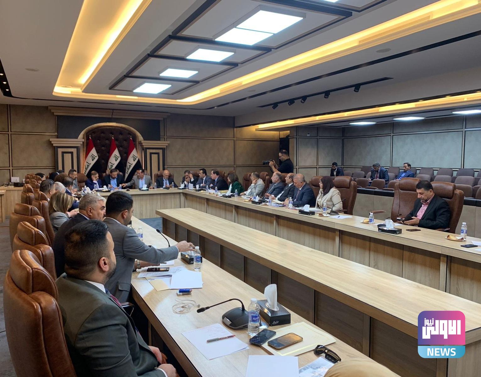 المالية النيابية تبحث مع وزير الكهرباء الحاجة الفعلية للأموال لزيادة انتاج الطاقة 1 upload 1652435791 1642346851