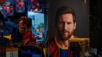 138 122320 messi psg barcelona vacation 700x400