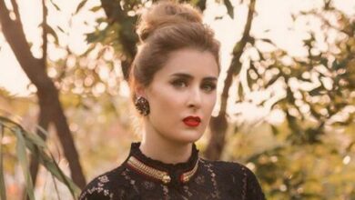 173 014219 aisha bin ahmed black cat 700x400