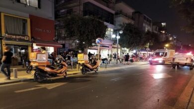 569D33E1 7BCC 48E5 8766 3F160319F9AB