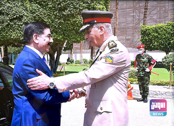 وزير الدفاع يصل إلى جمهورية مصر العربية 1 upload 1655060983 1406235312