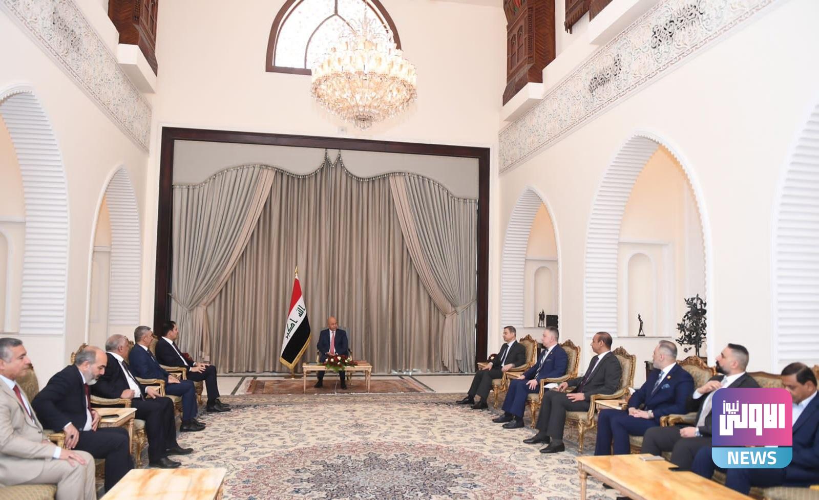 رئيس الجمهورية يبحث مع وفد من نواب مستقلين التطورات السياسية 1 upload 1655401389 679097757
