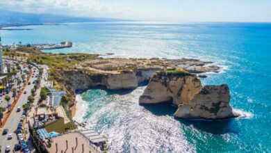 صخور الطيور بمنطقة الروشة