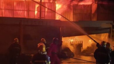 15821B5D A7B9 421C 977F 571575B8C7CF