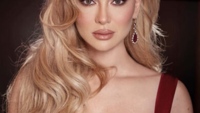 47B692B6 690F 420B 9039 AA9FABA3C6A5