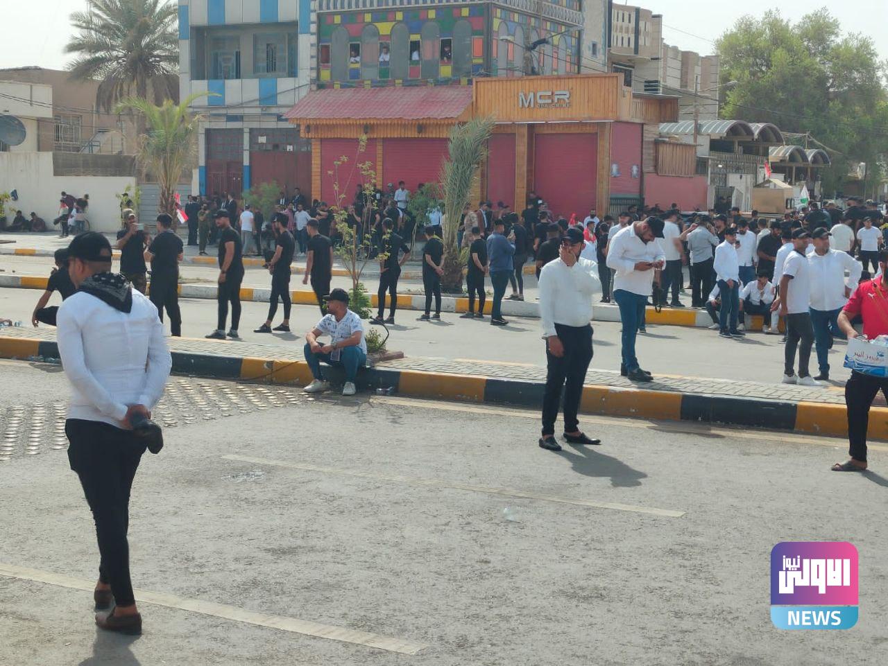 صور من إقامة صلاة الجمعة الموحدة في شارع الفّلاح بمدينة الصدر 15 9057738A D448 476F 98FB FAF27DB1FC46