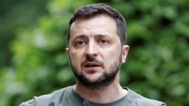 DCF9F49C 0FBD 4D36 BA86 EE8AACF2D81C